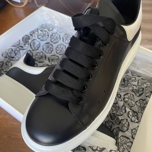 Alexander Mcqueen sneakers